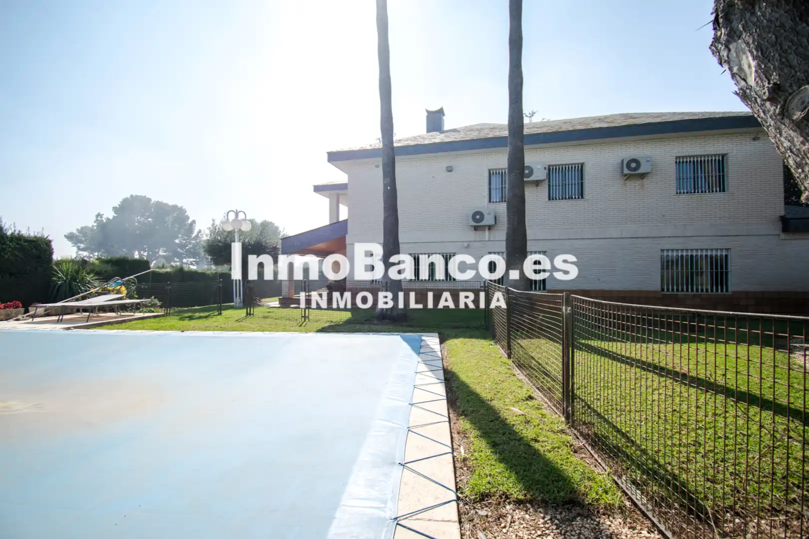 Jardín de Casa o chalet en venta en Chiva con Aire acondicionado, Calefacción y Jardín privado