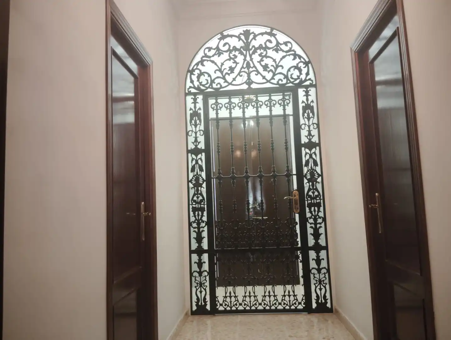 Casa o xalet en venda en Brenes amb Aire condicionat, Jardí privat i Piscina
