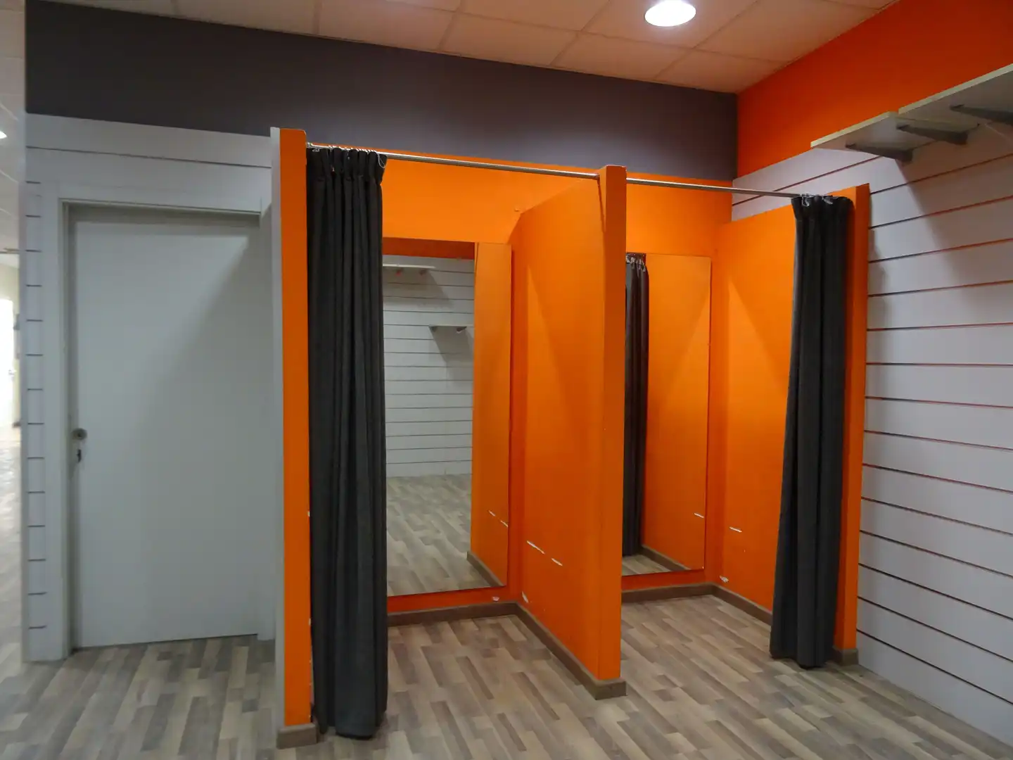 Local comercial de lloguer a Algemesí, imagen 3