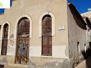 Terrenys i solars en venda a Barrios Bajos - La Horta