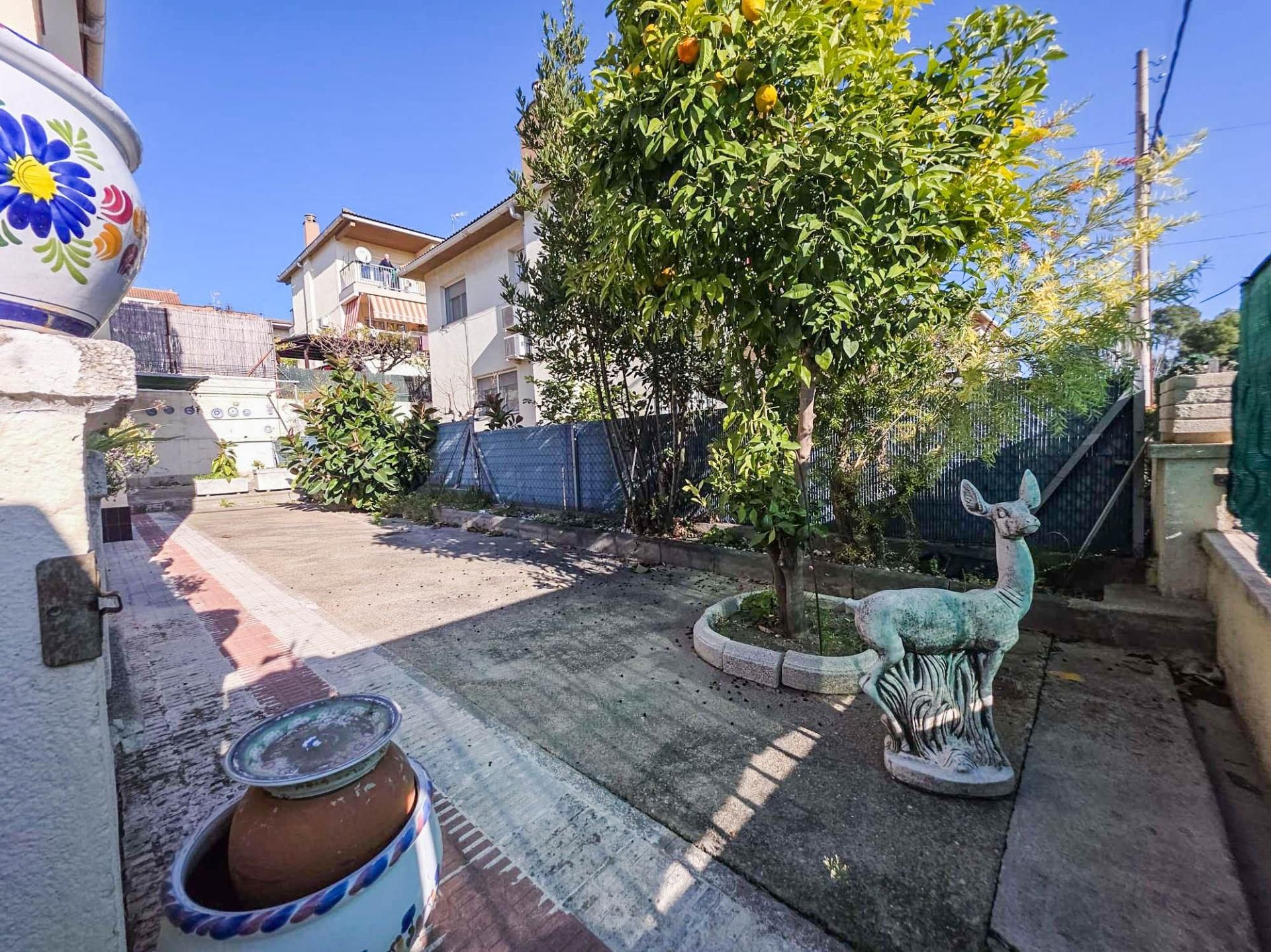 Jardín de Casa adosada en venta en Abrera con Terraza y Balcón