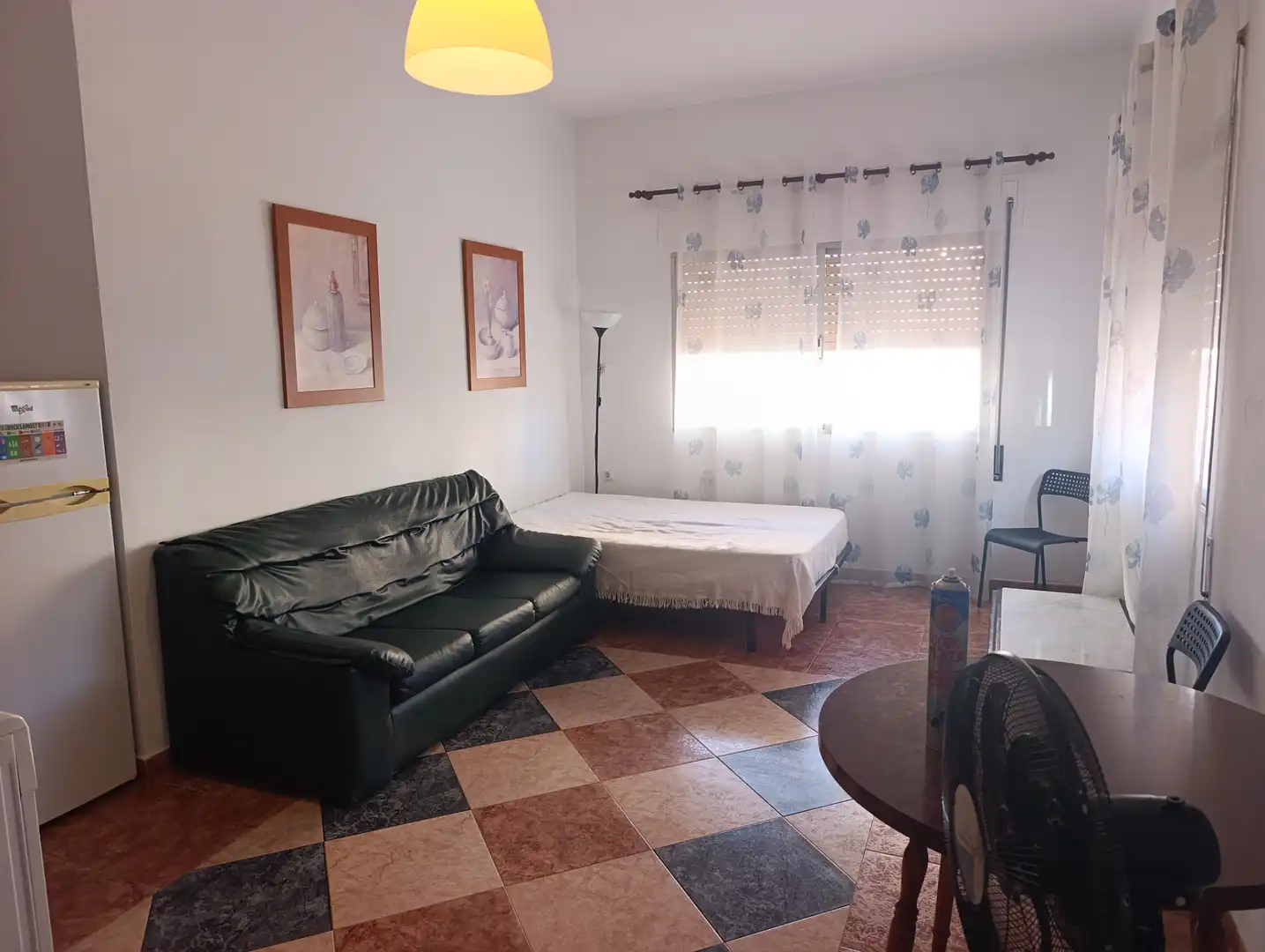 Living room of Study for rent in Málaga  with Furnished and Washing machine