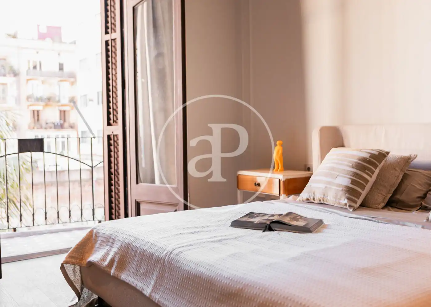 Piso con ascensor en venta en Carrer de Casp, imagen 10