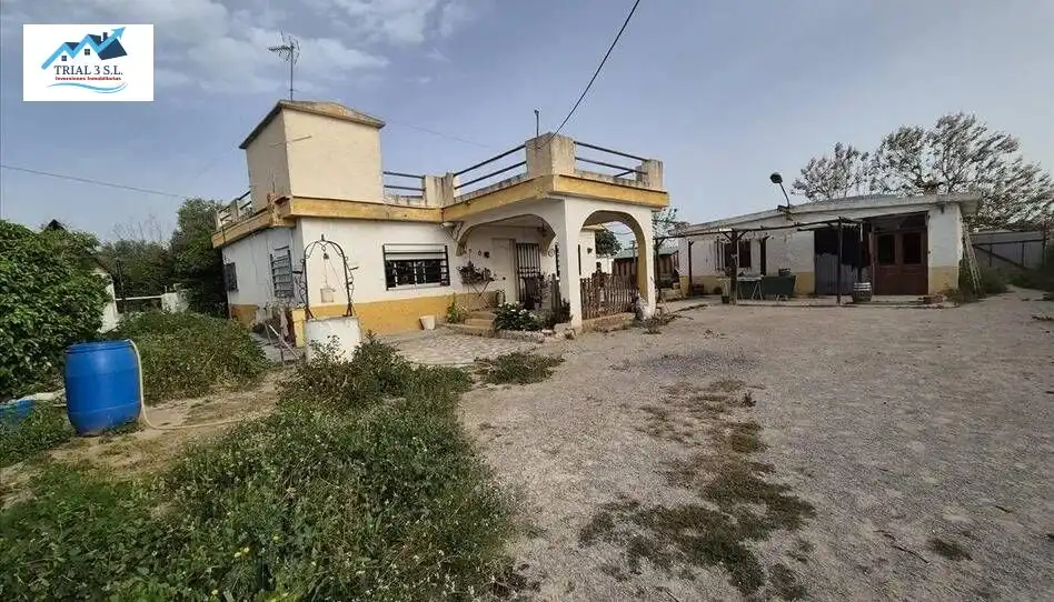 Haus zum Verkauf in Polígono Riba-roja de Túria