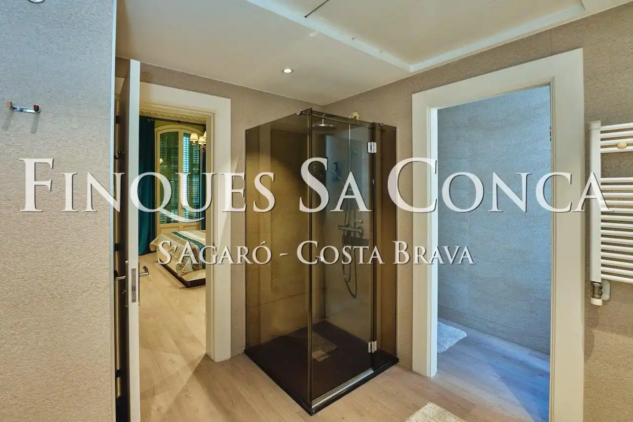 Bany de Dúplex en venda en Barcelona amb Aire condicionat, Calefacció i Terrassa