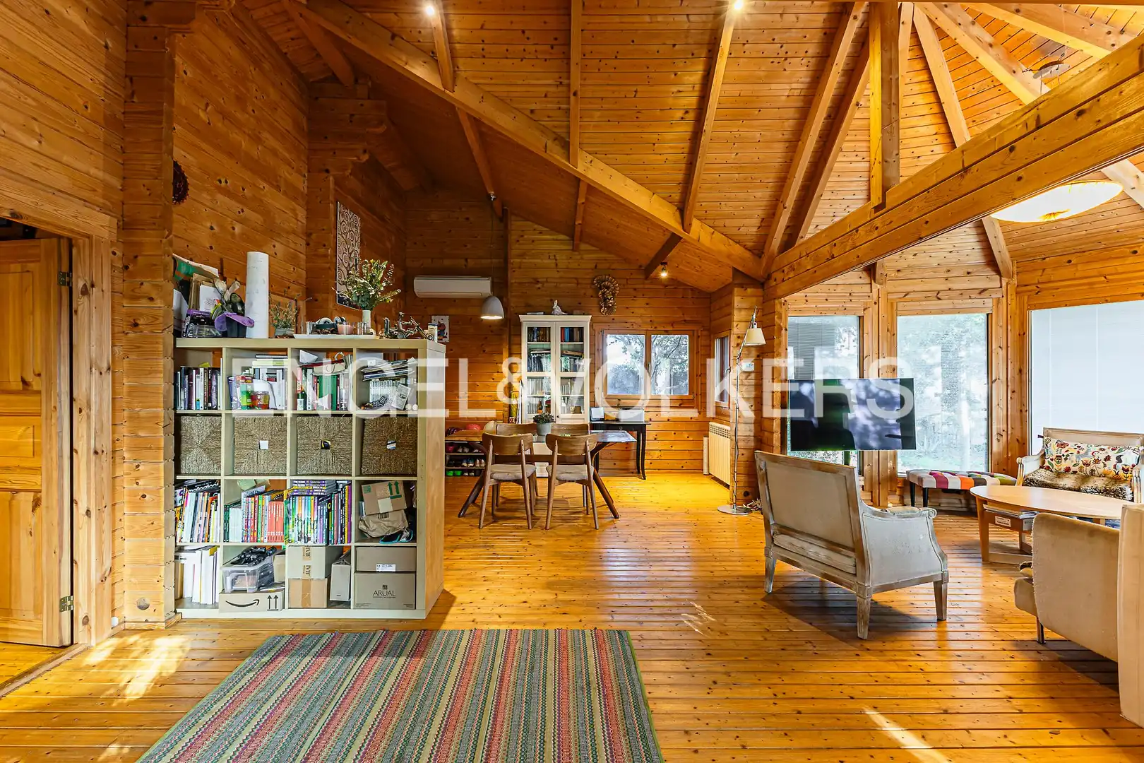 Living room of Houses for sale in Cerdanyola del Vallès  with Air Conditioner, Heating and Private garden