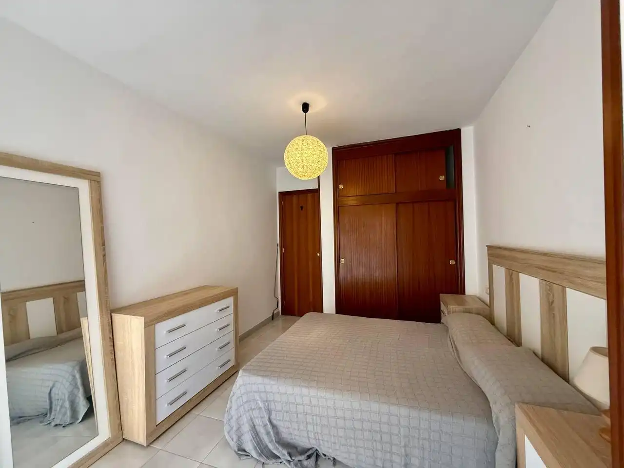 Habitación de Apartamento en venta en Torrevieja con Calefacción