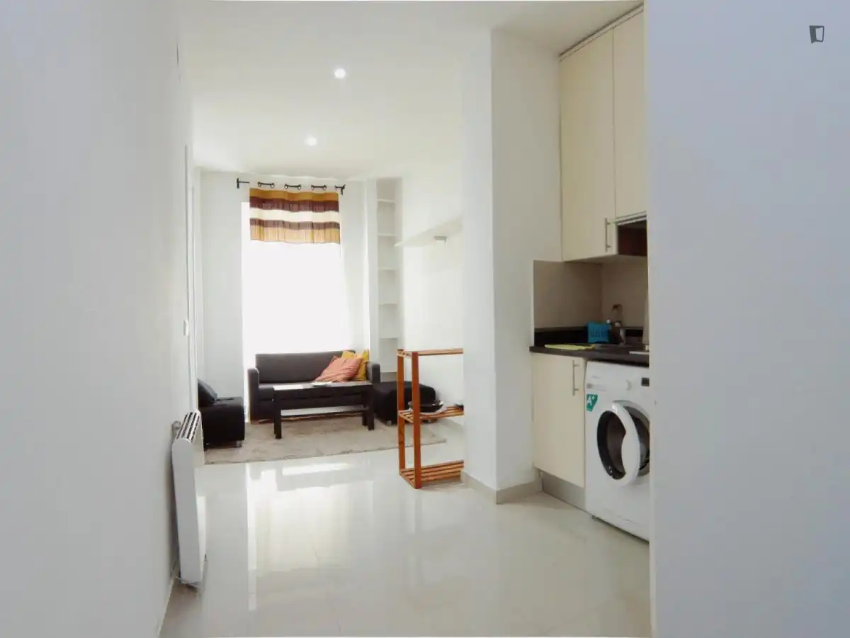 Wohnung zur Miete in Puerta del Ángel