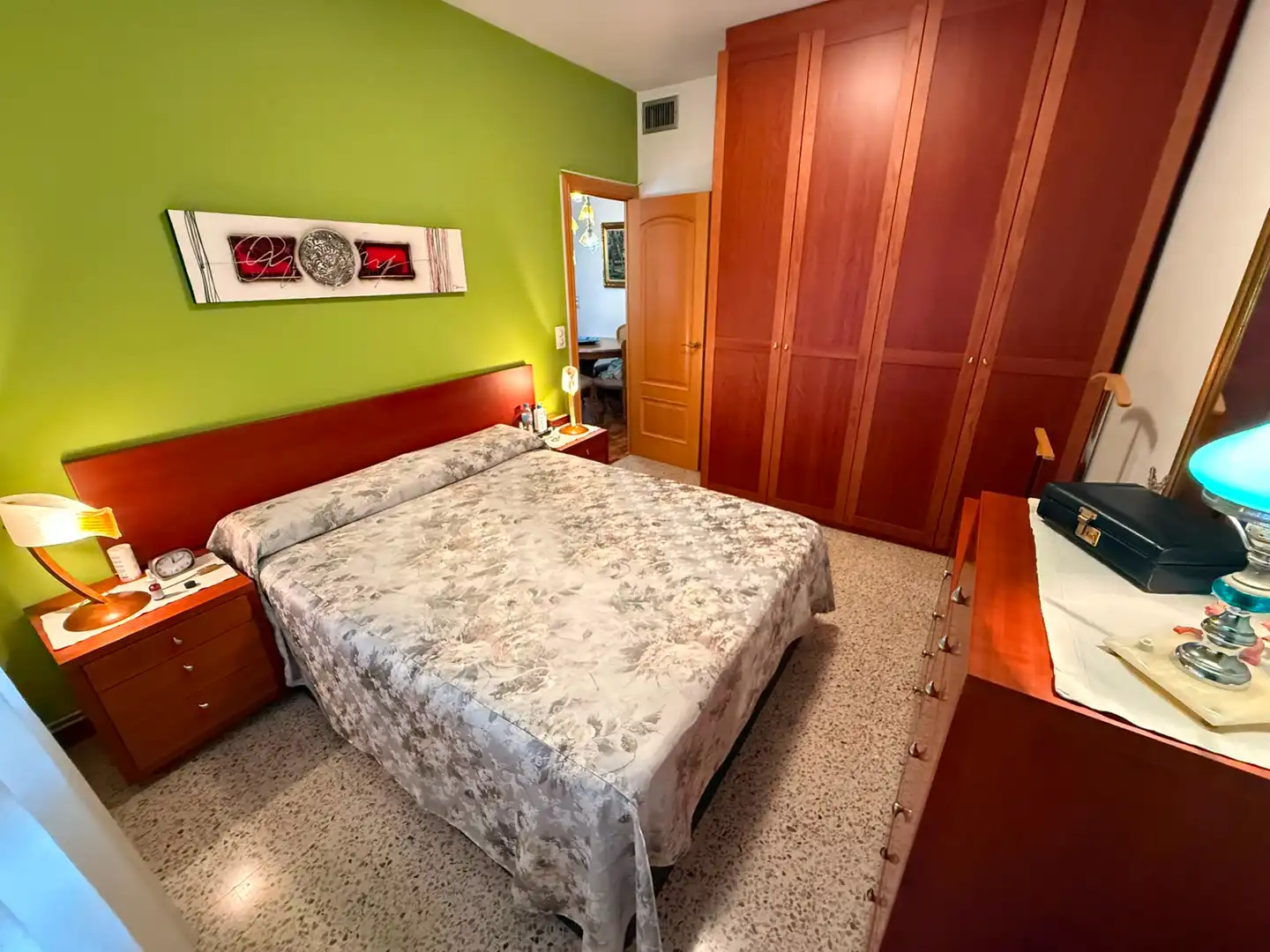 Bedroom of Flat for sale in Cornellà de Llobregat  with Air Conditioner, Heating and Parquet flooring