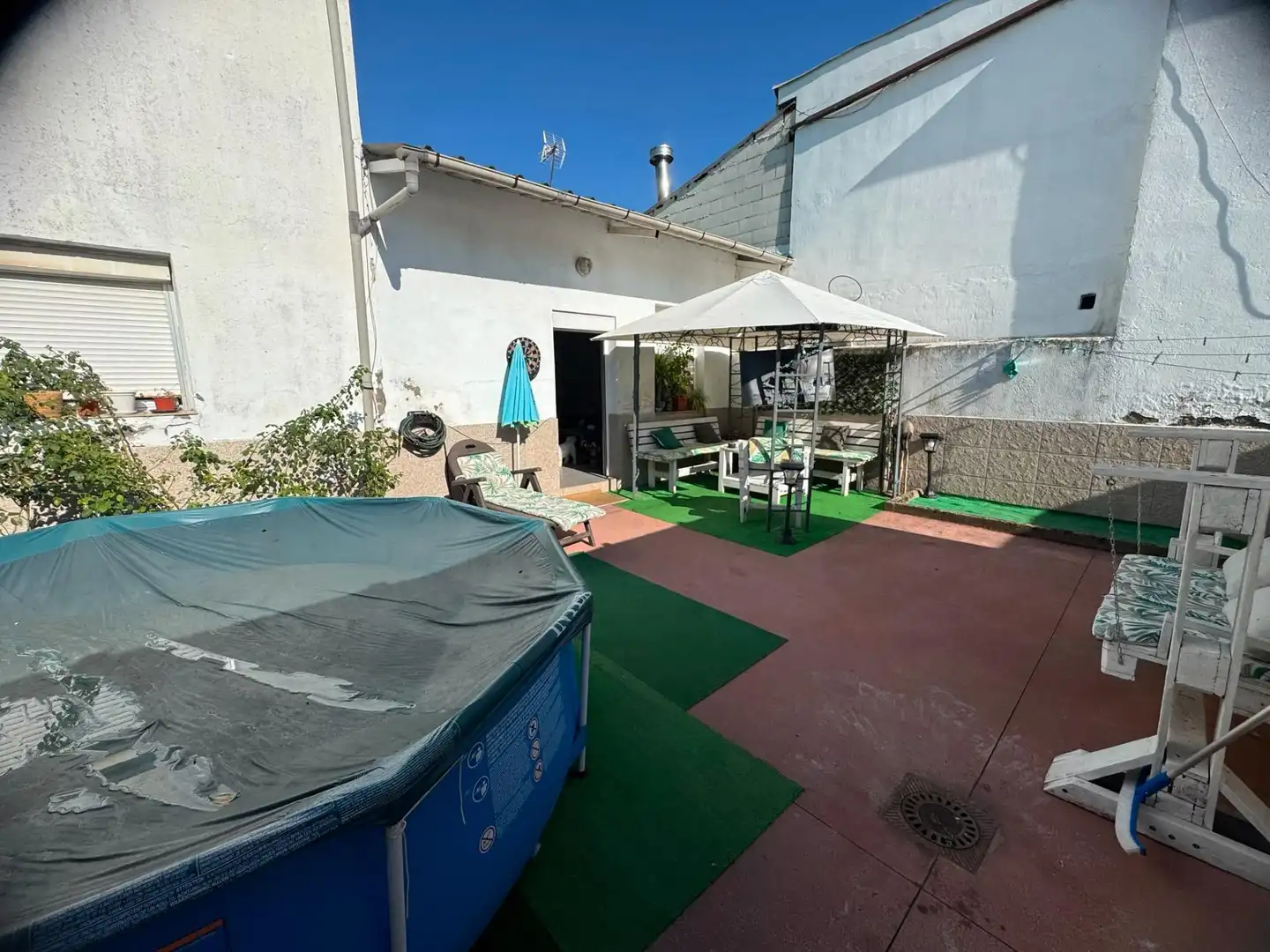 Terrace of Detached homes for sale in Carracedelo  with Heating, Storage room and Furnished