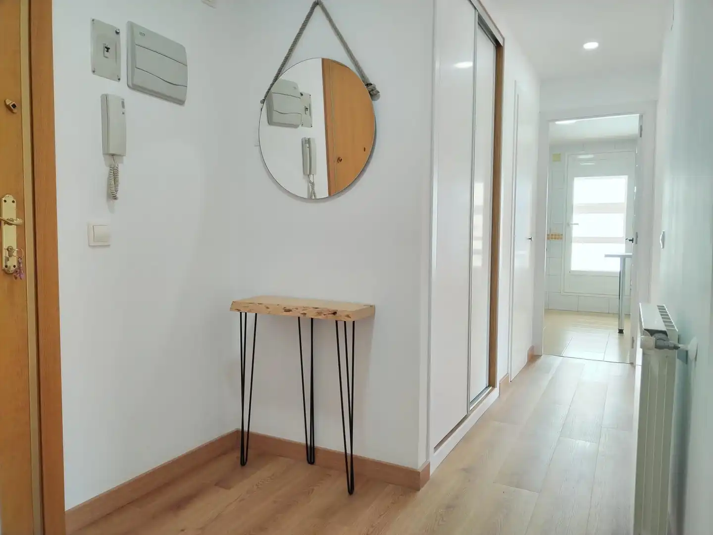 Flat for rent in Perlita