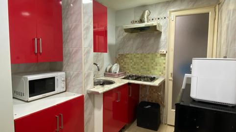 Foto 5 de Pis en venda a Carrer Enric Prat de la Riba, Els Pins, Girona