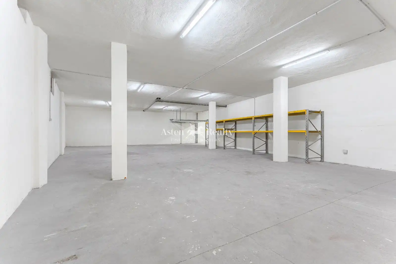 Office for sale in Adeje