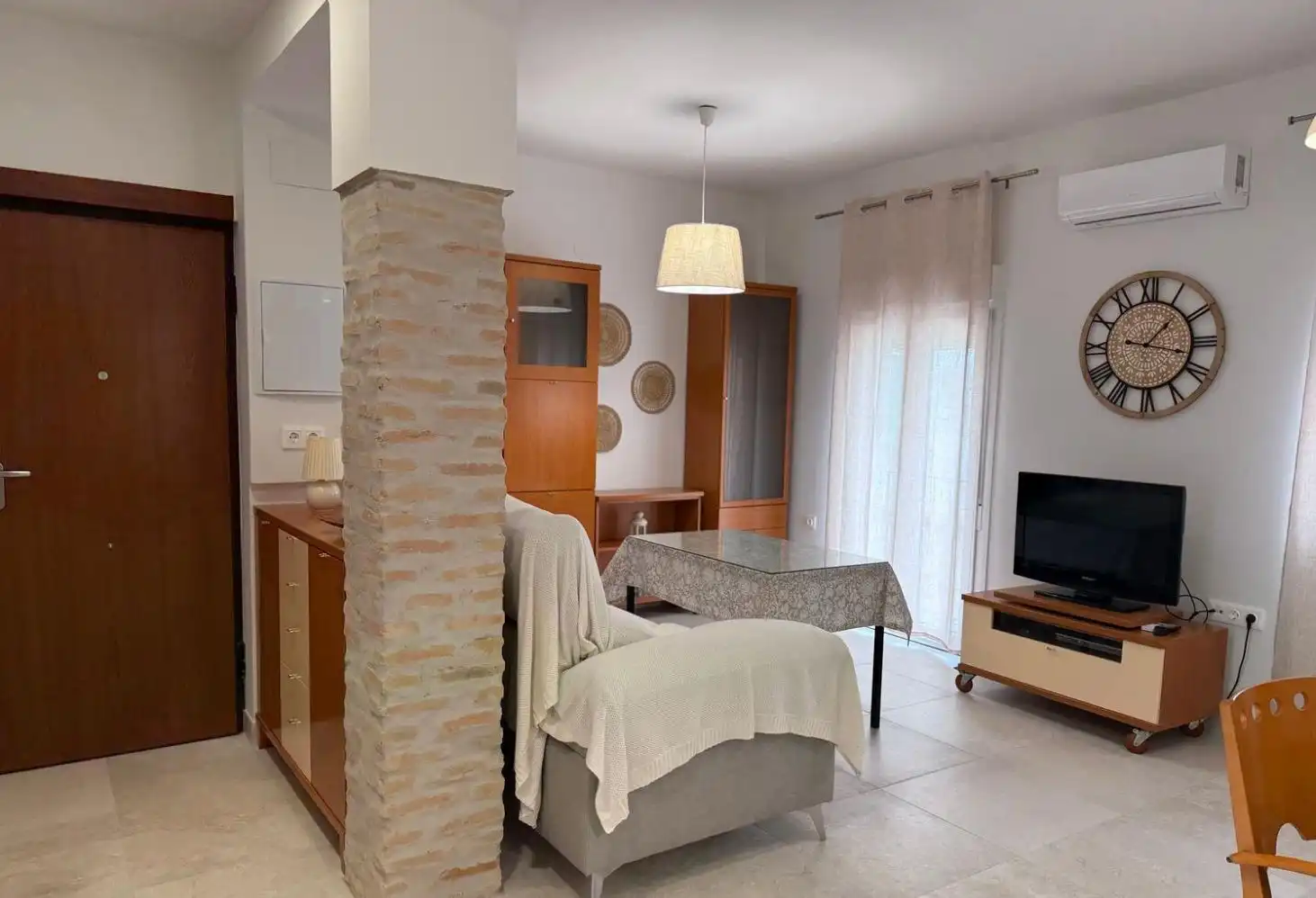 Wohnzimmer von Wohnung zur Miete in Granada