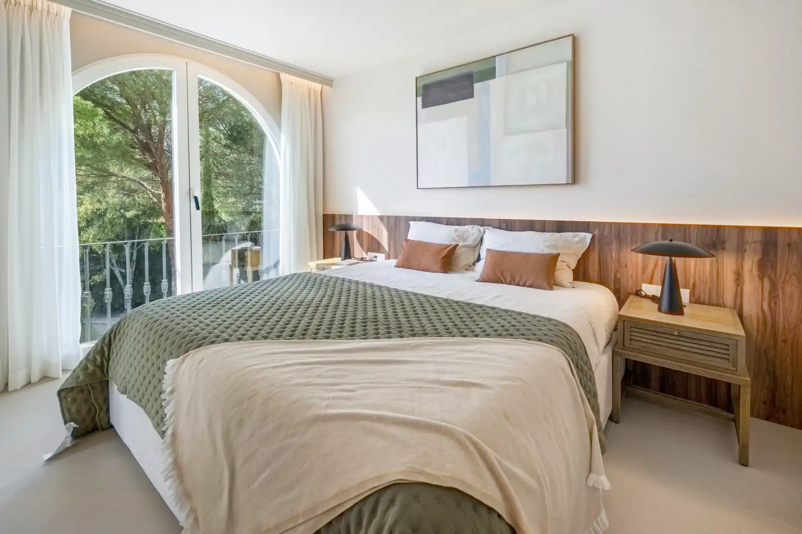 Bedroom of Apartments for sale in Benahavís  with Air Conditioner, Terrace and Swimming Pool