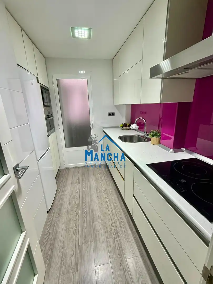 Cocina de Piso en venta en Albacete con Aire acondicionado, Calefacción y Amueblado