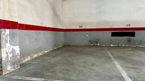 Tres plazas de parquin en venta en el centro de Cardedeu