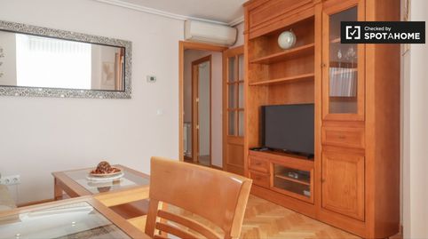 Foto 3 de Habitación en Valdeacederas, Madrid Capital
