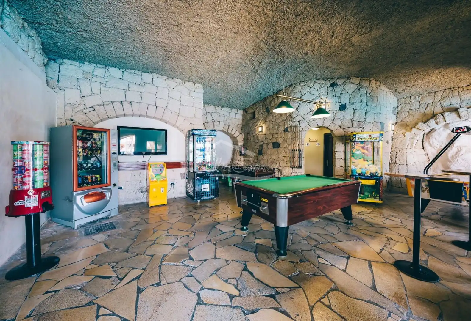 Wohnung zum Verkauf in San Miguel de Abona mit Klimaanlage, Terrasse und Schwimmbad