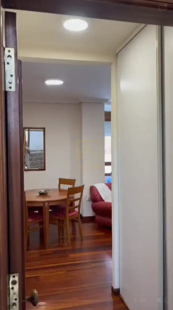 Wohnung zur Miete in Santander mit Heizung, Parkett und Möbliert