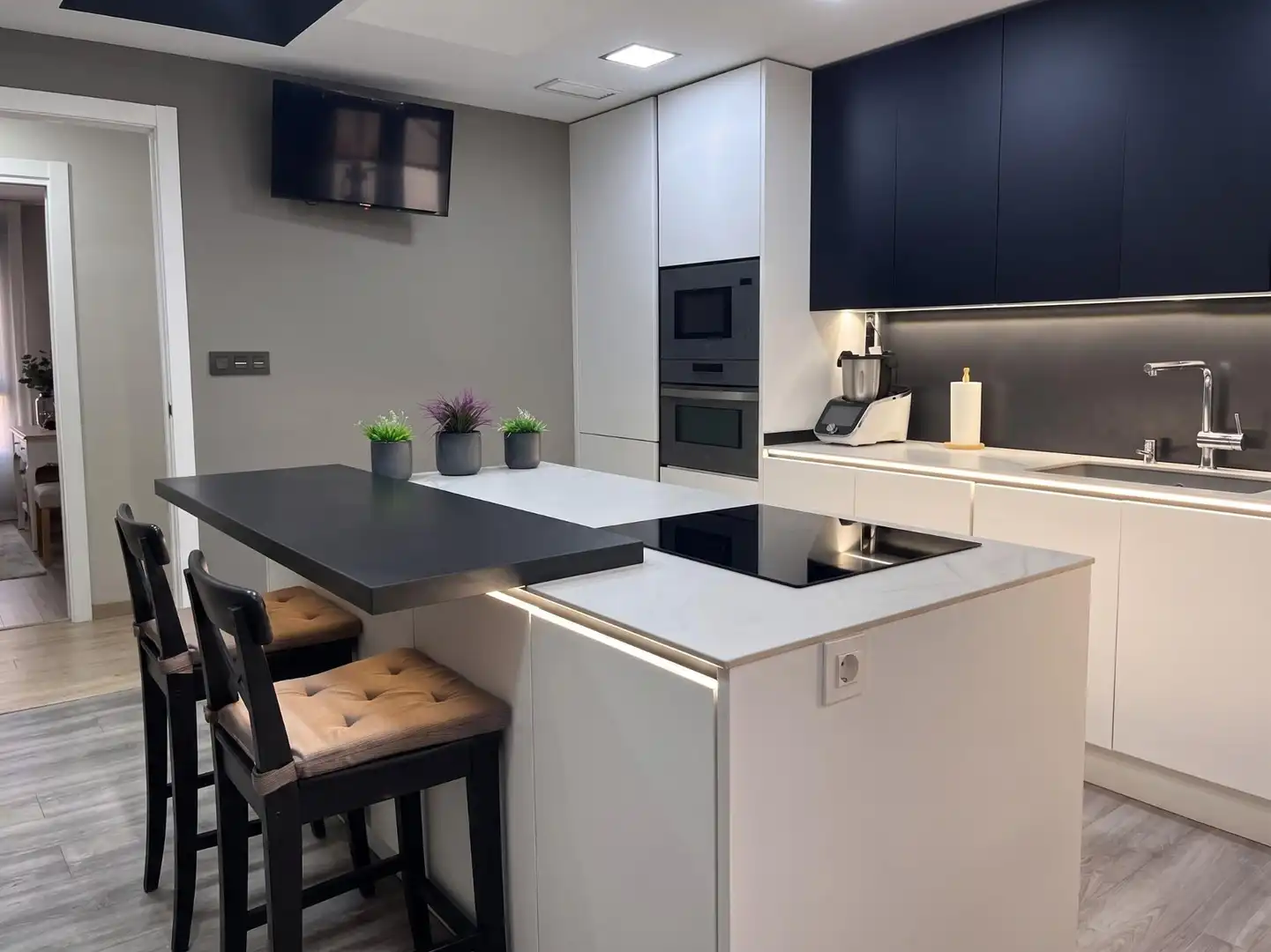 Flat for sale in Calle SANT PASQUAL, Plaza Crevillente - Antiguos Juzgados - El Asilo