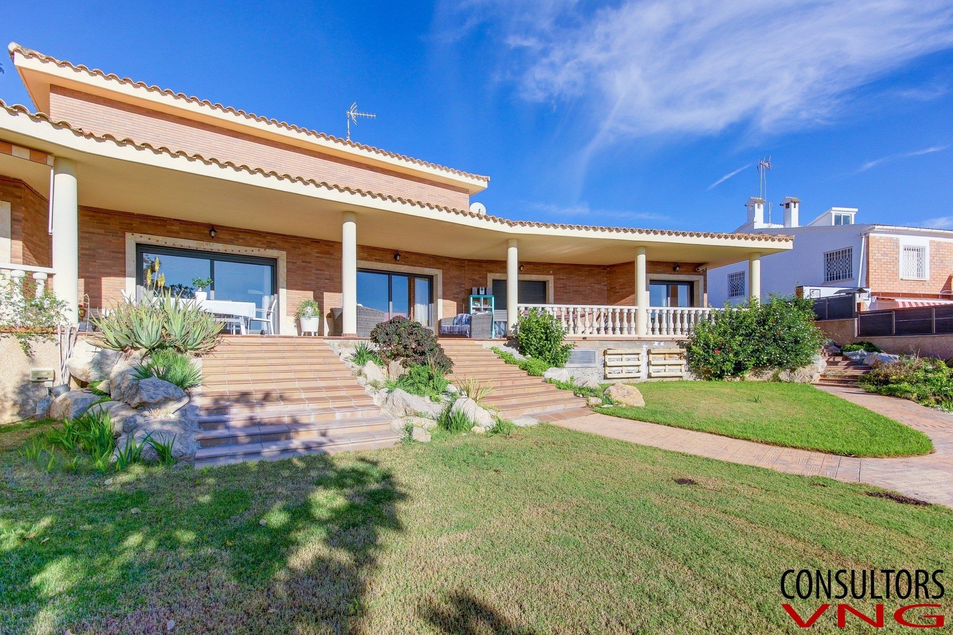 Exterior view of House or chalet for sale in Cubelles  with Air Conditioner, Heating and Terrace