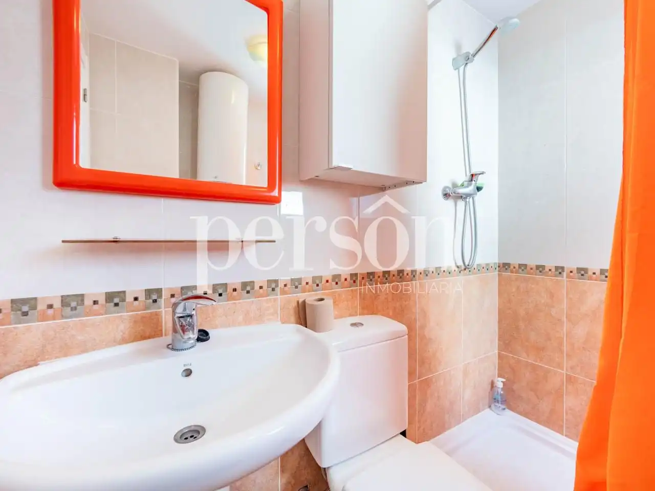 Badezimmer von Wohnung zum Verkauf in Moncofa mit Klimaanlage, Heizung und Terrasse