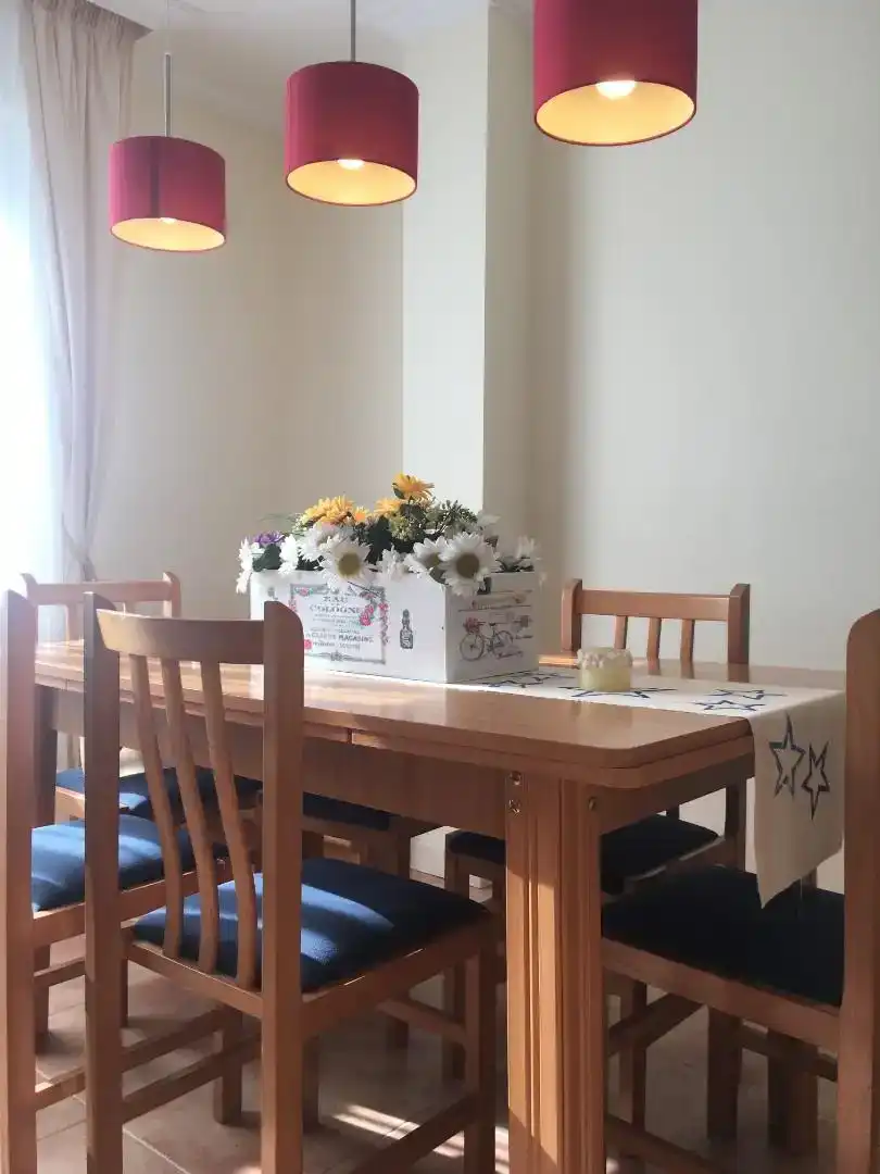 Menjador de Apartament en venda en Sanxenxo amb Jardí privat, Traster i Piscina
