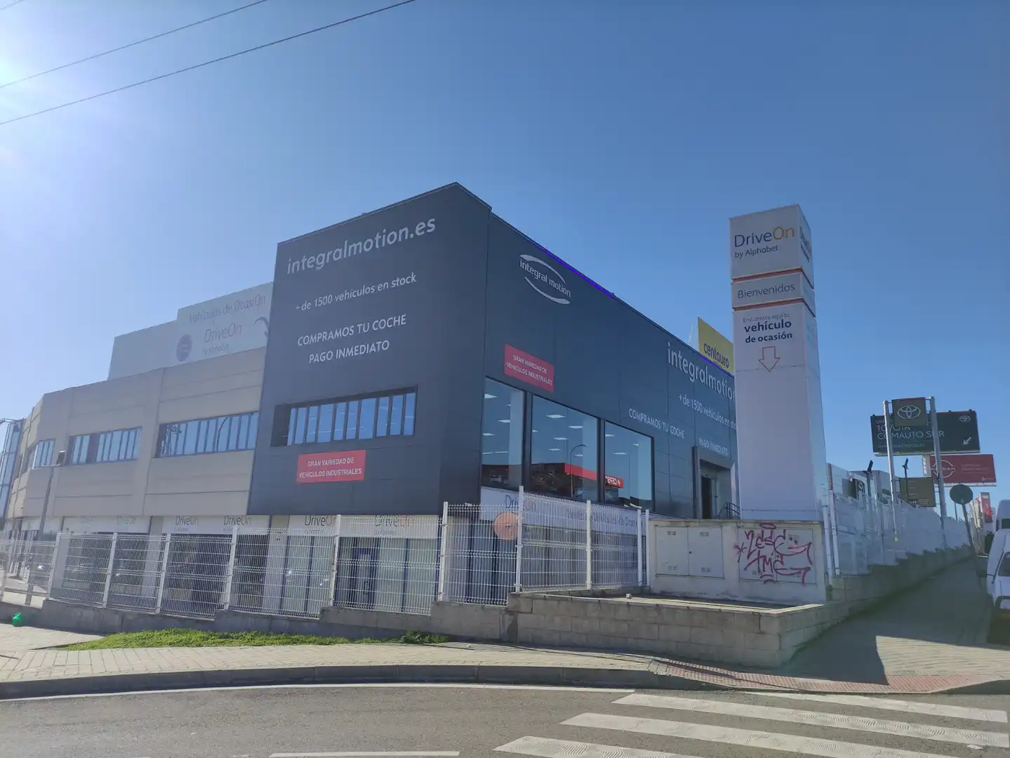 Vista exterior de Oficina de alquiler en Leganés con Aire acondicionado y Calefacción