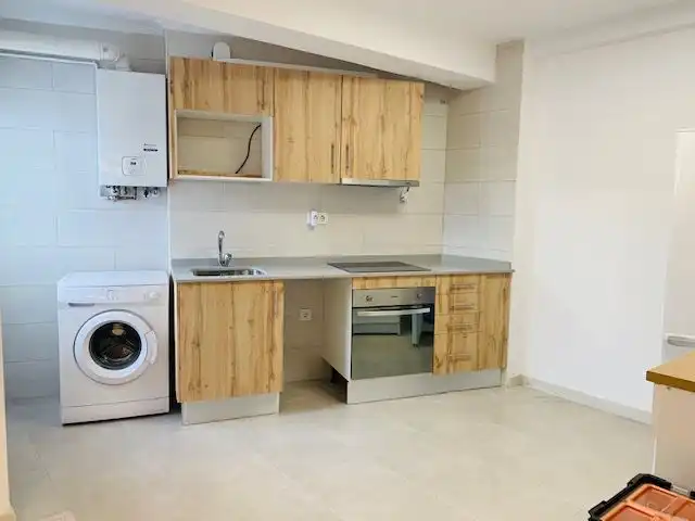 Cuina de Pis de lloguer en Gijón  amb Calefacció