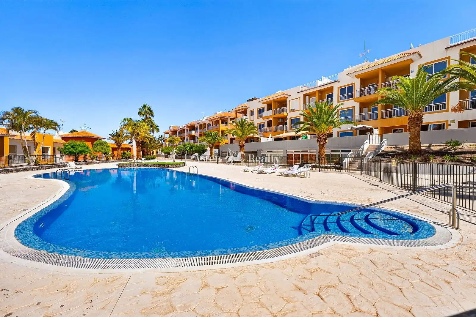 Swimming pool of Attic for sale in Adeje  with Terrace, Swimming Pool and Furnished