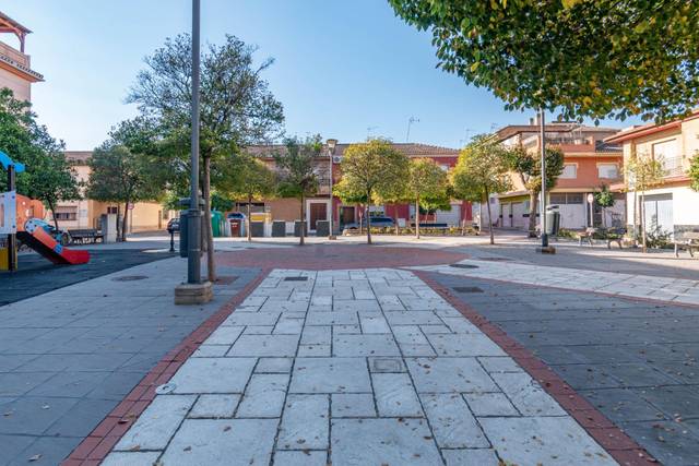 Terreno residencial en Venta en Plaza SAN LUIS, 1 en Avda. De los Ogíjares