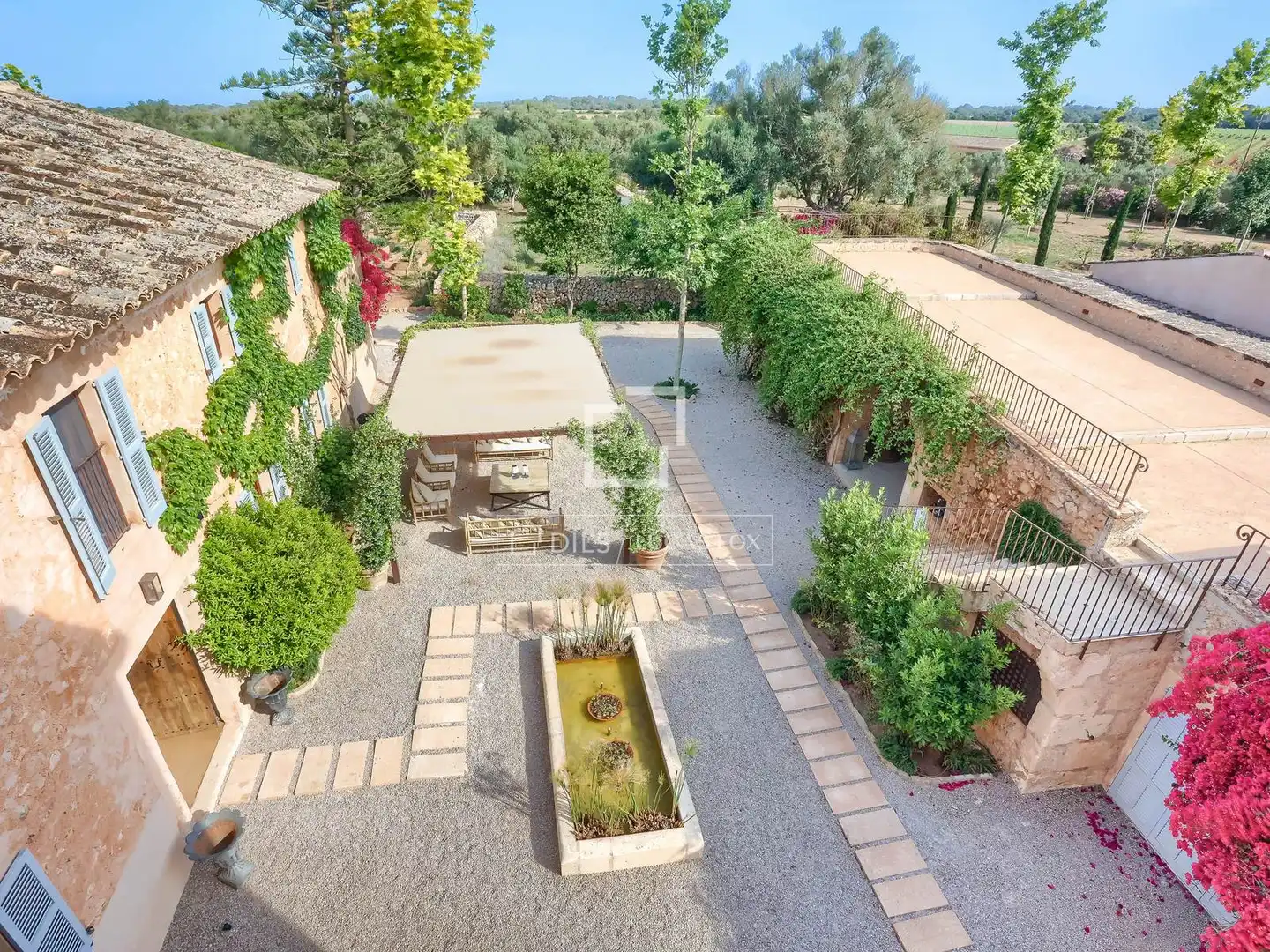 Casa rústica amb piscina en venda a Llucmajor pueblo, imagen 2