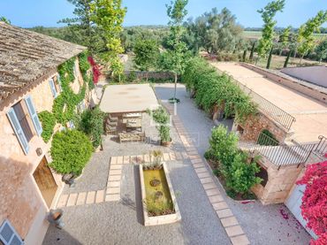 Casa rústica amb piscina en venda a Llucmajor pueblo