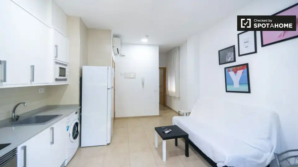 Sala de estar de Piso de alquiler en Valencia con Aire acondicionado, Calefacción y Amueblado