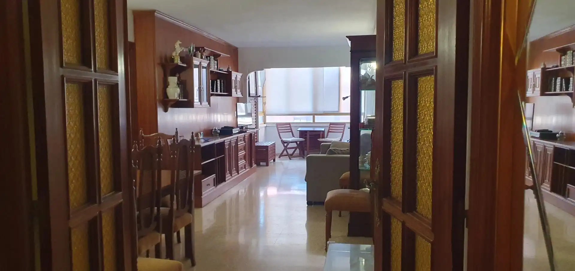 Habitación en Calle PRIMAVERA, Carolinas Altas