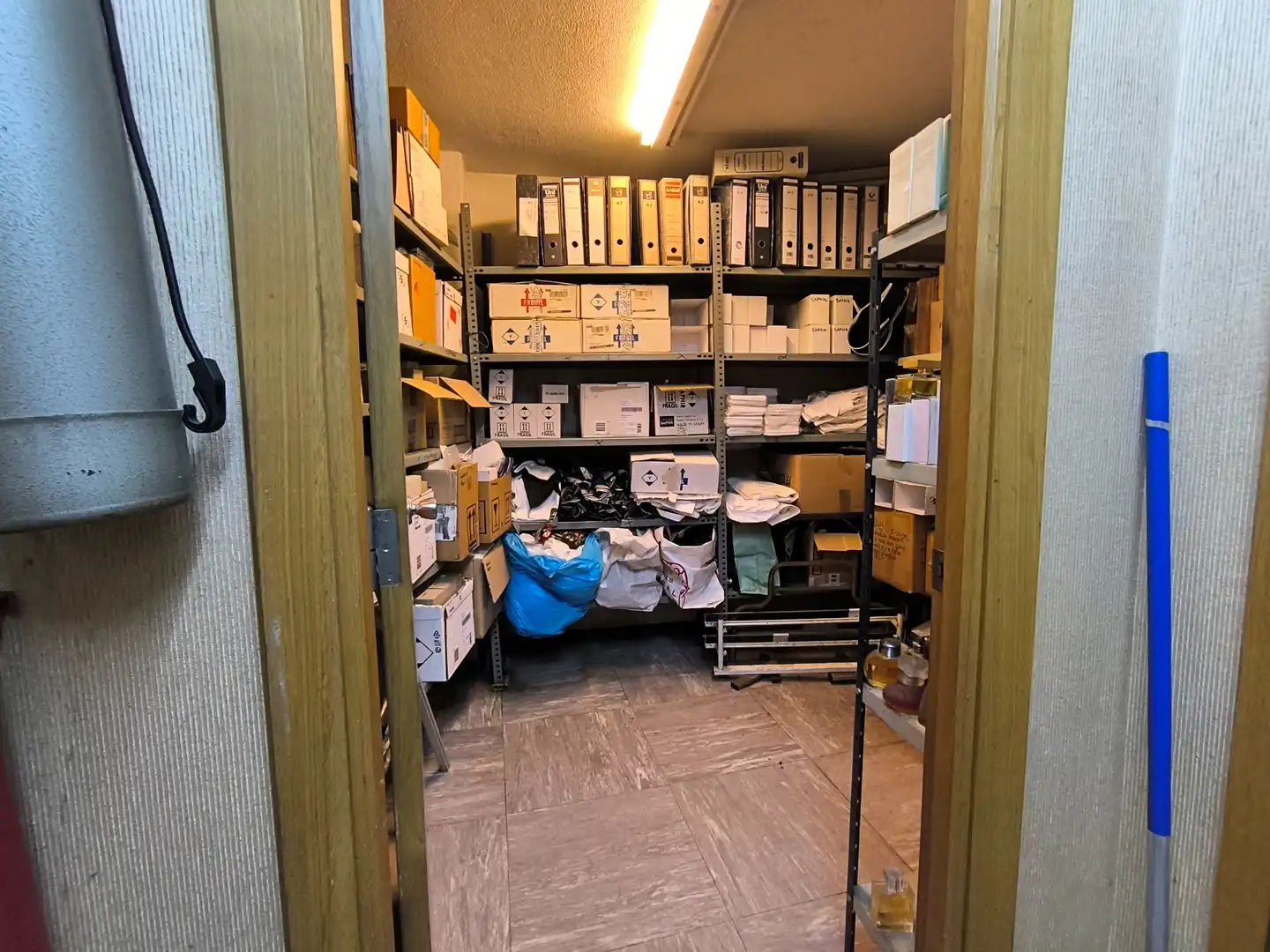 Local en venta en A Coruña Capital  con Amueblado