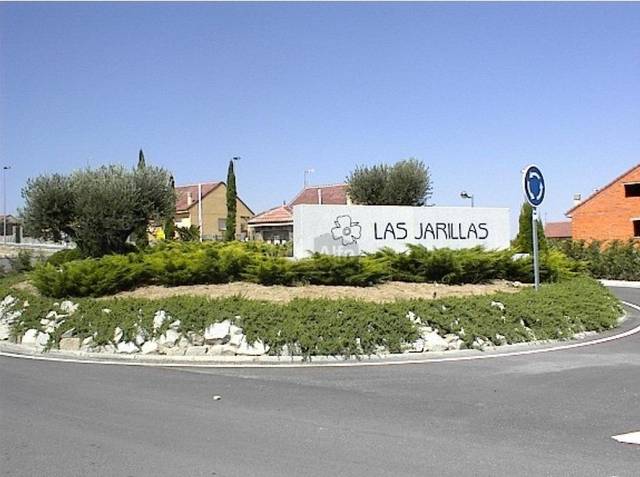 Terreno residencial en Venta en  ACACIAS en Zarzuela del Monte
