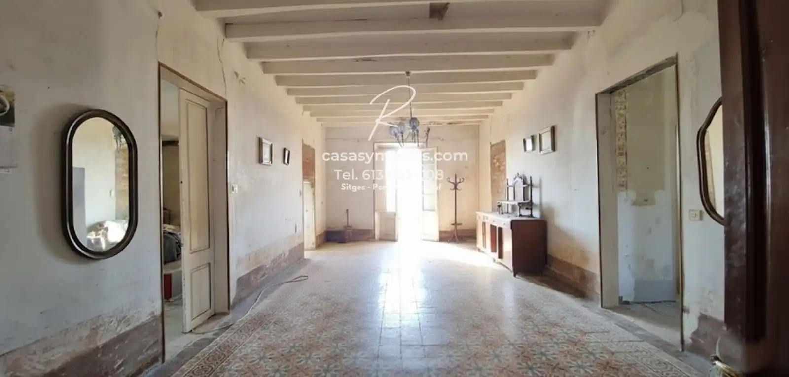 Country homes for sale in Avinyonet del Penedès  with Balcony