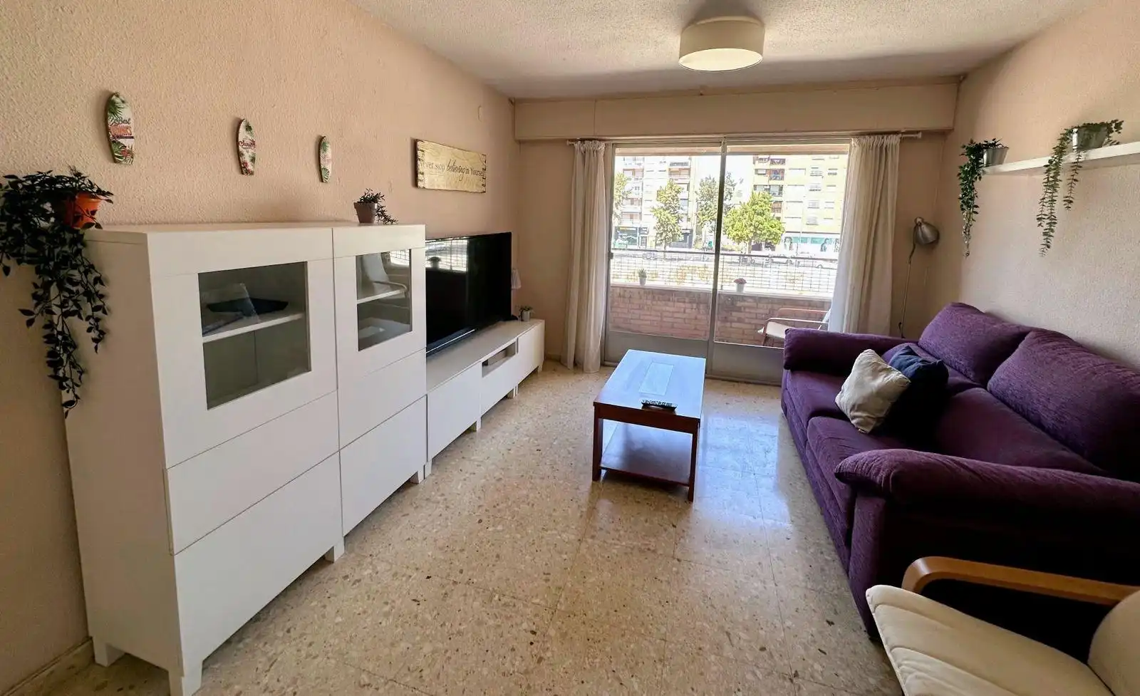 Sala de estar de Piso en venta en Cartagena con Trastero y Balcón