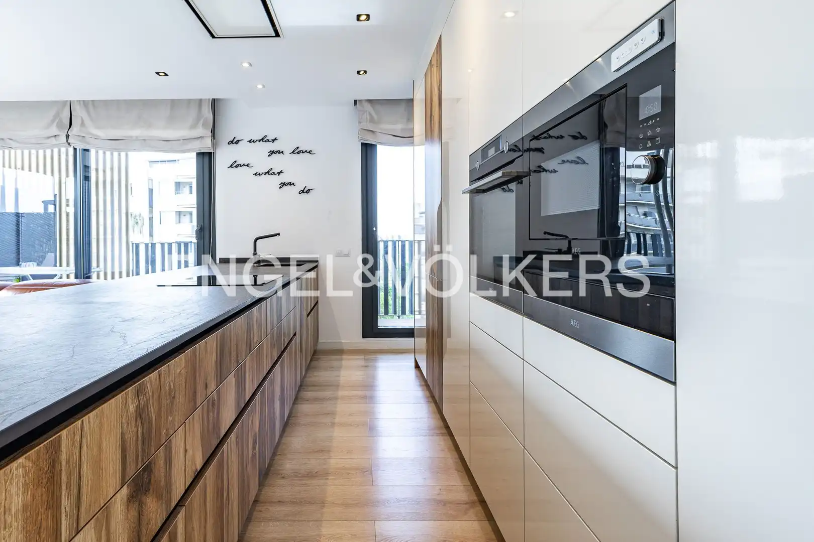 Cocina de Ático en venta en Sant Adrià de Besòs con Aire acondicionado, Calefacción y Parquet