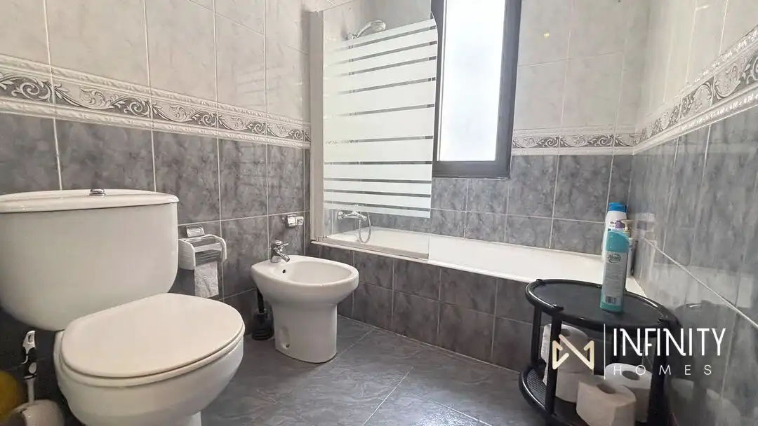 Flat for rent in García Salazar Kalea, Zabalburu