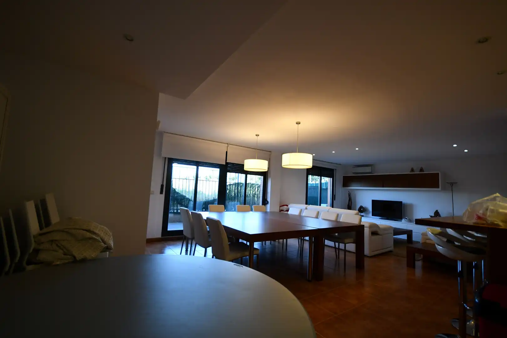 Esszimmer von Erdgeschoss zum Verkauf in Lardero mit Klimaanlage, Heizung und Terrasse