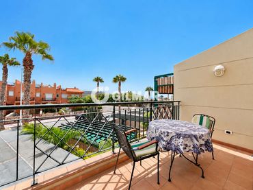 Apartament amb piscina en venda a Costa Adeje