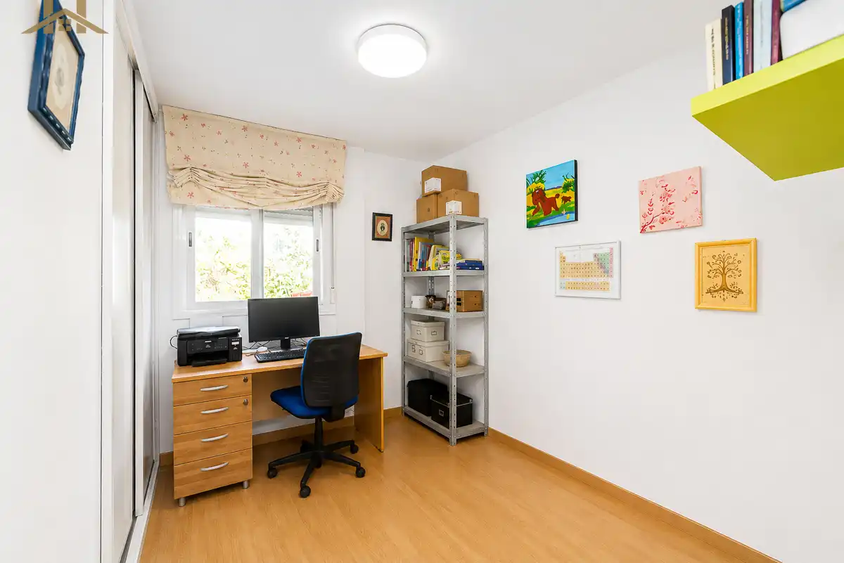 Schlafzimmer von Erdgeschoss zum Verkauf in Seseña mit Heizung und Privatgarten