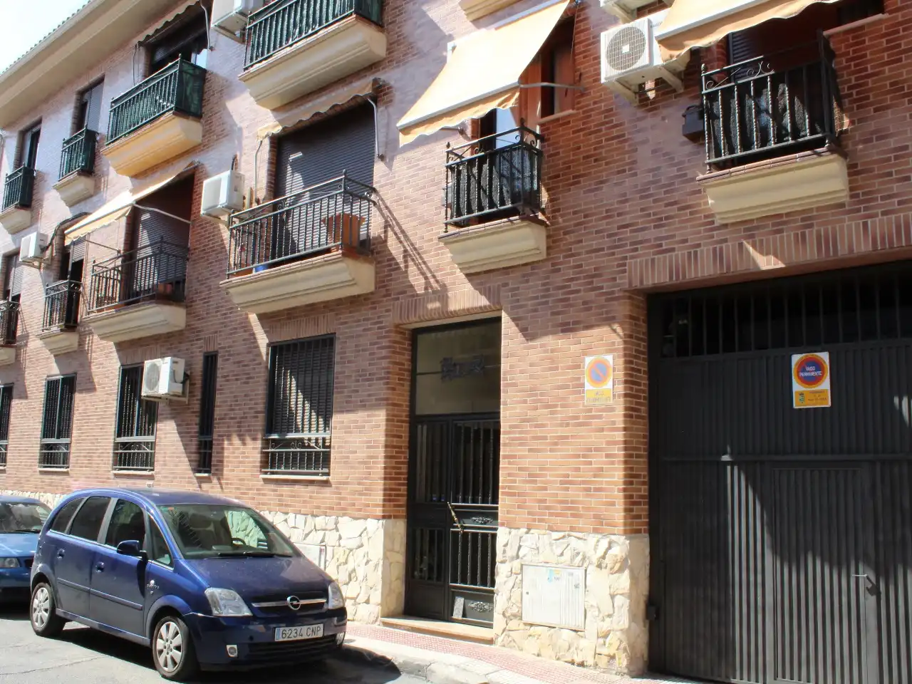 Exterior view of Flat for sale in Parla