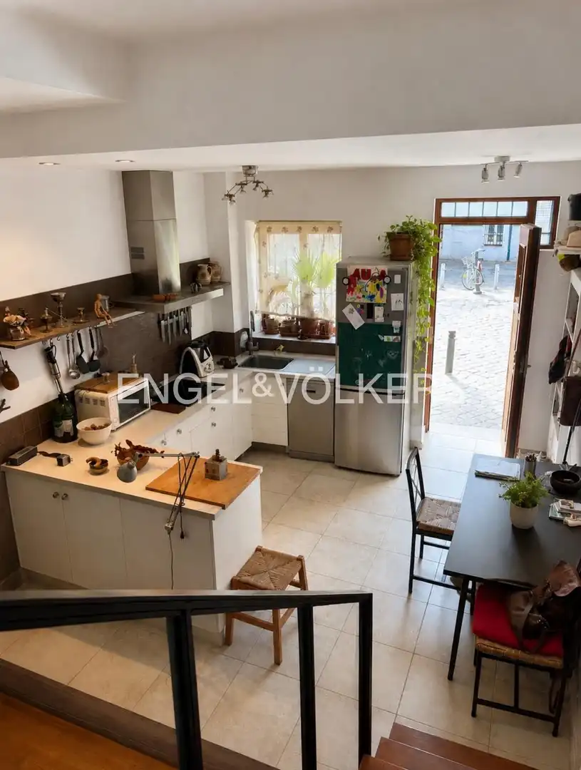 Cuina de Casa adosada en venda en Sevilla amb Calefacció, Parquet i Terrassa
