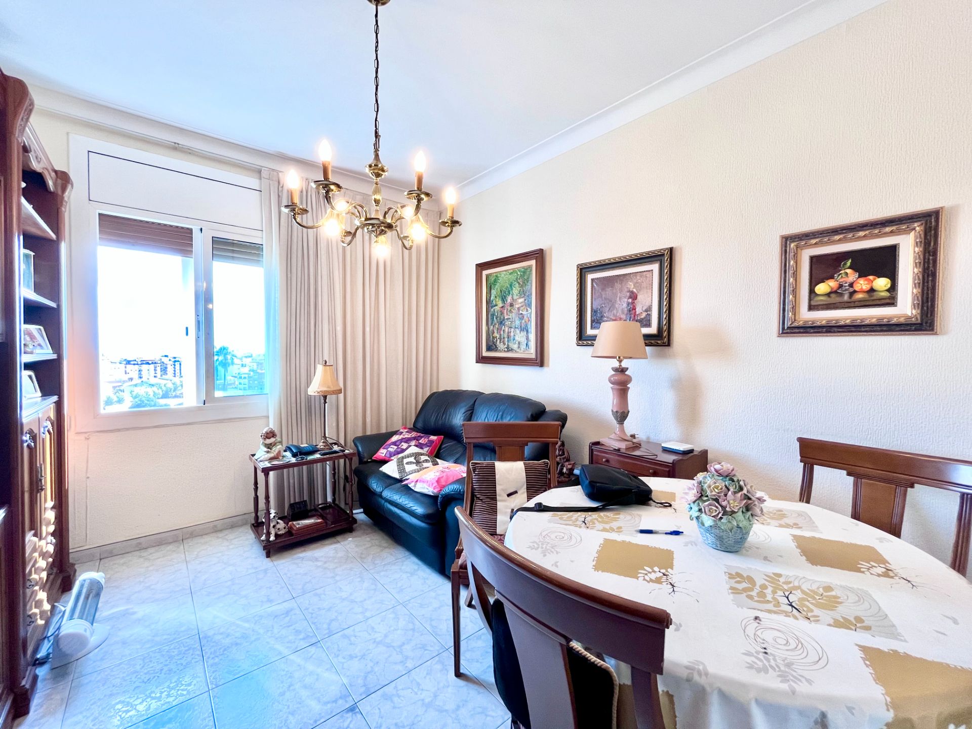 Sala d'estar de Pis en venda en  Barcelona Capital amb Moblat, Forn i Rentadora