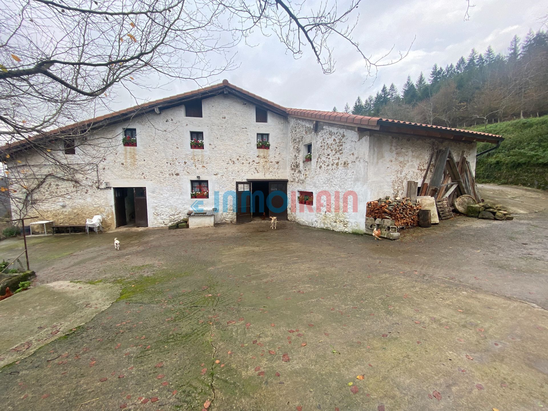 Vista exterior de Casa o xalet en venda en Antzuola amb Calefacció, Jardí privat i Traster