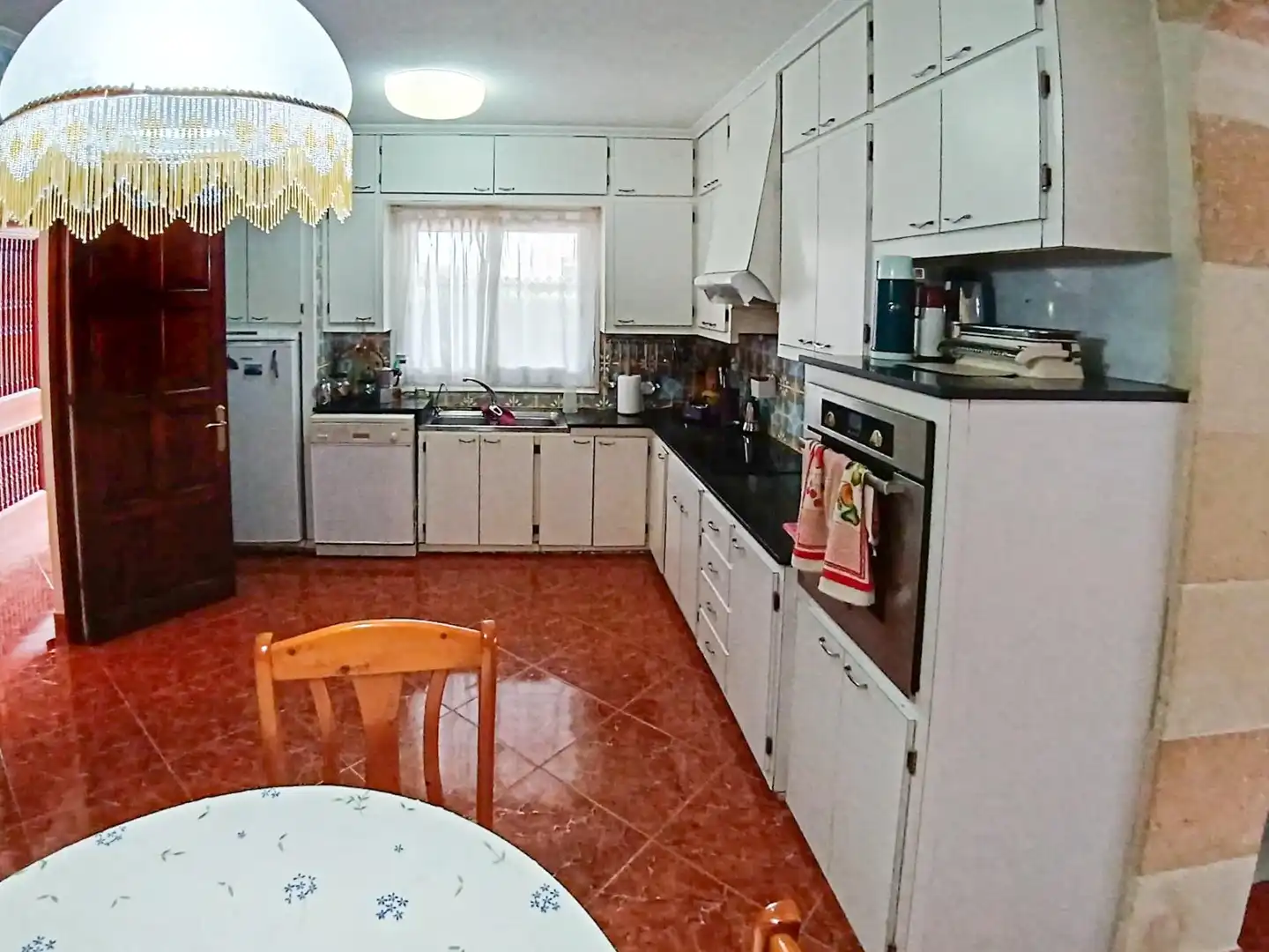 Cuina de Planta baixa en venda en Ciutadella de Menorca amb Aire condicionat, Jardí privat i Terrassa